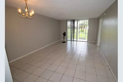 9621 Sunrise Lakes Boulevard #102, Sunrise, FL 33322 - Photo 7