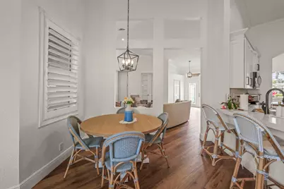 15705 Meadow Wood Drive, Wellington, FL 33414 - Photo 9