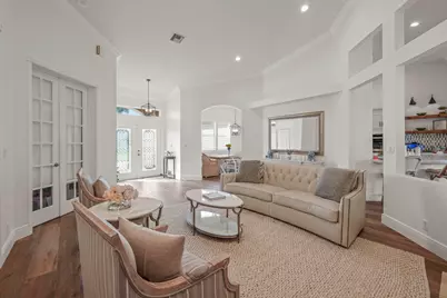 15705 Meadow Wood Drive, Wellington, FL 33414 - Photo 5