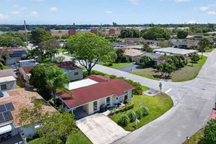 1601 NW 48th Pl, Deerfield Beach, FL 33064 - Photo 29