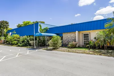 1601 NW 48th Place, Deerfield Beach, FL 33064 - Photo 33