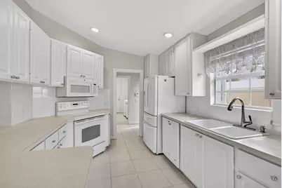 8093 Montserrat Place, Wellington, FL 33414 - Photo 13