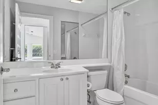 8093 Montserrat Pl, Wellington, FL 33414 - Photo 21