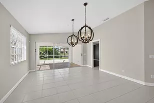 8093 Montserrat Pl, Wellington, FL 33414 - Photo 15