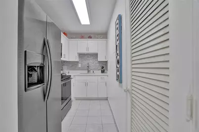 720 Orton Avenue #404, Fort Lauderdale, FL 33304 - Photo 23