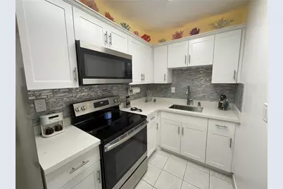 720 Orton Avenue #404, Fort Lauderdale, FL 33304 - Photo 21