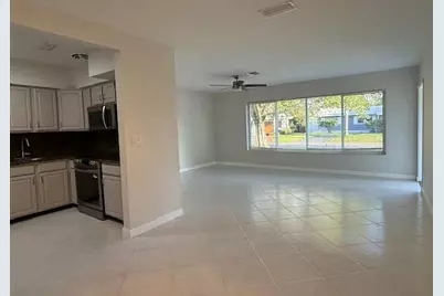 1575 NE 47th Street, Oakland Park, FL 33334 - Photo 9