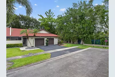 9001 NW 61st Street #111, Tamarac, FL 33321 - Photo 29