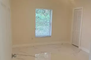 6410 NW Miami Ct, Miami, FL 33150 - Photo 33