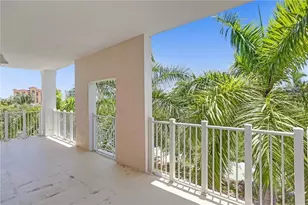 1931 NE 2nd St, Deerfield Beach, FL 33441 - Photo 15