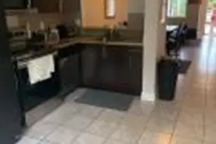 4785 SW 62nd Ave, Davie, FL 33314 - Photo 9