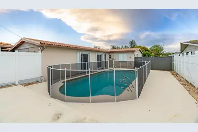 3201 Alice Drive, Palm Springs, FL 33461 - Photo 43