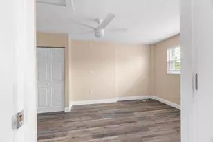 3201 Alice Dr, Palm Springs, FL 33461 - Photo 29