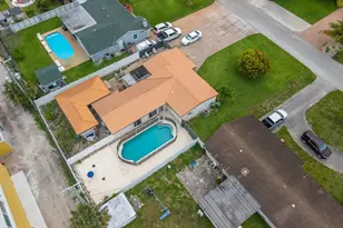 3201 Alice Dr, Palm Springs, FL 33461 - Photo 63
