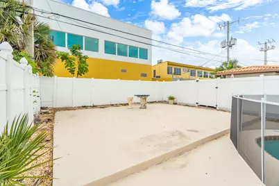 3201 Alice, Palm Springs, FL 33461 - Photo 39