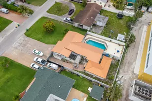3201 Alice Dr, Palm Springs, FL 33461 - Photo 61