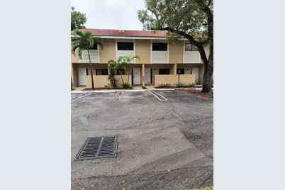 9286 NW 40th Street, Coral Springs, FL 33065 - Photo 1