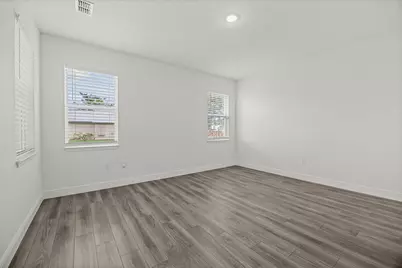 1561 SE Portillo Road, Port Saint Lucie, FL 34952 - Photo 9