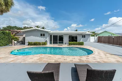 300 SE 8th Court, Pompano Beach, FL 33060 - Photo 27