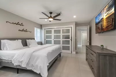 300 SE 8th Court, Pompano Beach, FL 33060 - Photo 13