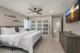 300 SE 8th Ct, Pompano Beach, FL 33060 - Photo 13