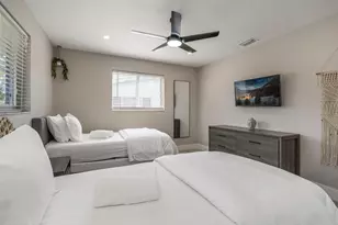 300 SE 8th Ct, Pompano Beach, FL 33060 - Photo 17