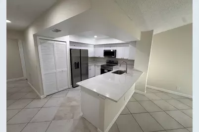 9083 W Highland Pines Drive #9083, Palm Beach Gardens, FL 33418 - Photo 5