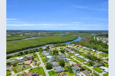 842 SE Quiescent Lane, Port Saint Lucie, FL 34983 - Photo 43
