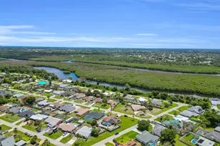 842 SE Quiescent Ln, Port Saint Lucie, FL 34983 - Photo 49