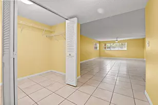 7020 Nova Dr, Davie, FL 33317 - Photo 15