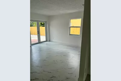 2747 Summit Boulevard, West Palm Beach, FL 33406 - Photo 17