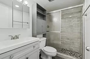 950 Hillcrest Dr, Hollywood, FL 33021 - Photo 7