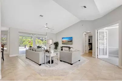 8055 Kiawah Trace, Port Saint Lucie, FL 34986 - Photo 17