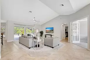 8055 Kiawah Trce, Port Saint Lucie, FL 34986 - Photo 17