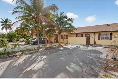 540 NW 43rd Street, Deerfield Beach, FL 33064 - Photo 17