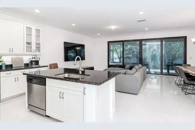 8092 Lemon Serpentine Lane, Delray Beach, FL 33446 - Photo 3
