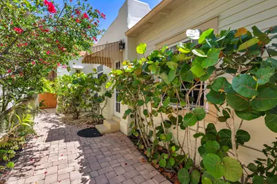 714 Sunset Road, West Palm Beach, FL 33401 - Photo 27