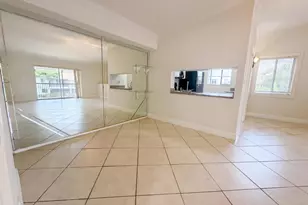 2737 S Oakland Forest Dr, Oakland Park, FL 33309 - Photo 9