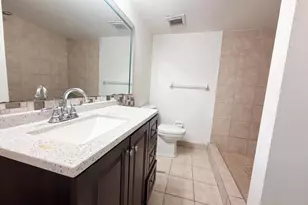 2737 S Oakland Forest Dr, Oakland Park, FL 33309 - Photo 15