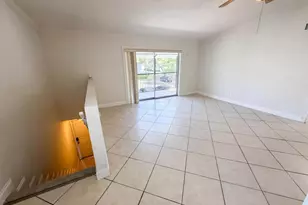 2737 S Oakland Forest Dr, Oakland Park, FL 33309 - Photo 7
