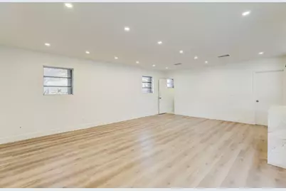 3900 N 45th Avenue, Hollywood, FL 33021 - Photo 7