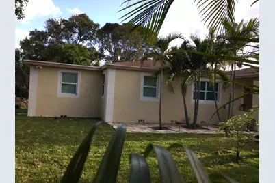 130 NW 5th Avenue, Boynton Beach, FL 33435 - Photo 3