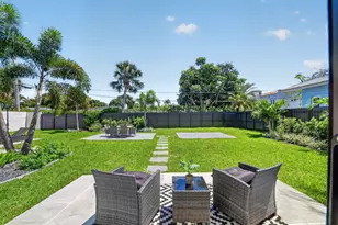 308 Greymon Dr, West Palm Beach, FL 33405 - Photo 13