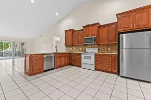18377 Fresh Lake Way, Boca Raton, FL 33498 - Photo 9