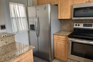 1221 SE 3rd St, Deerfield Beach, FL 33441 - Photo 3
