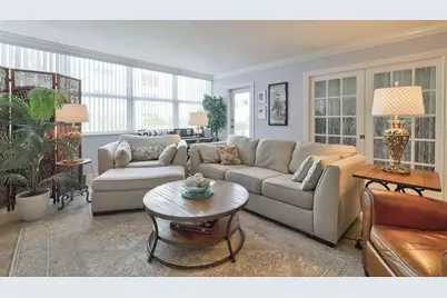 800 SE 20th Avenue #103, Deerfield Beach, FL 33441 - Photo 9