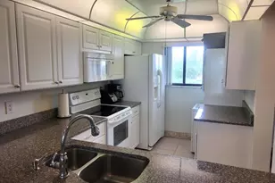10152 S Ocean Dr, Jensen Beach, FL 34957 - Photo 9