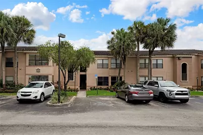 2900 S University Drive #9208, Davie, FL 33328 - Photo 3