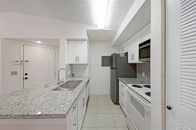 2900 S University Drive #9208, Davie, FL 33328 - Photo 11