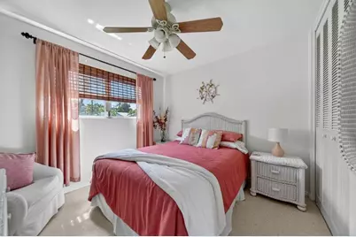 262 SE Monterey Avenue, Stuart, FL 34996 - Photo 23